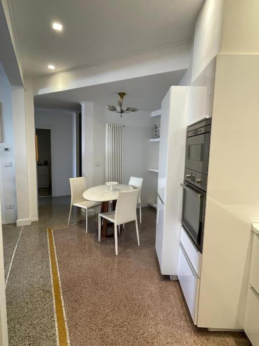 All'Otto Nel Cuore Della Citta Savona Exterior foto